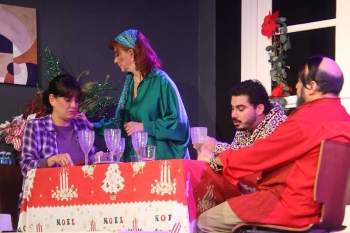 ’Una navidad de...’ se centra en la historia de una familia, que se encuentra con su hija después de una discusión.