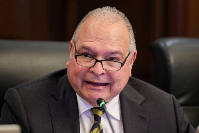José Luis Andrade, ministro de Obras Públicas durante su intervensión en el Consejo de Gabinete este martes 21 de julio de 2026.