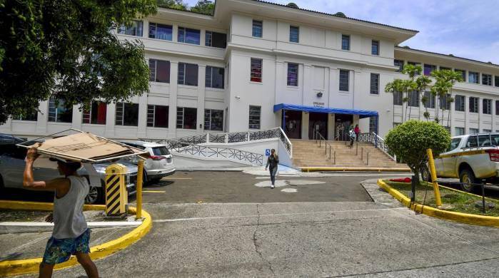 Tras el testimonio de Juan Jesús Cedeño, se declaró una pausa de 30 minutos debido a retrasos del testigo Juan Cejudo Peña.