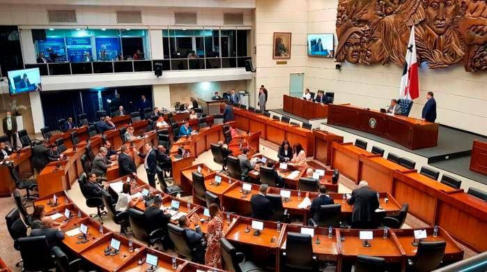 La Asamblea Nacional deberá definir la fecha de la comparecencia del ministro del MEF y del director de la DGI.