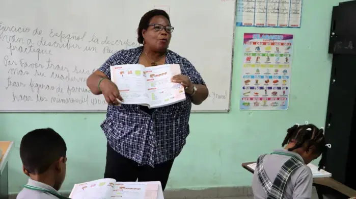 Jóvenes Unidos por la Educación aboga por una Ley de Carrera Docente.