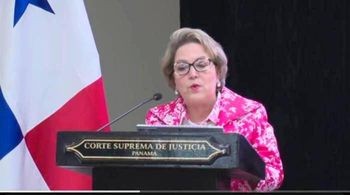 María Eugenia López aspira a un segundo periodo presidencial en la Corte Suprema de Justicia.