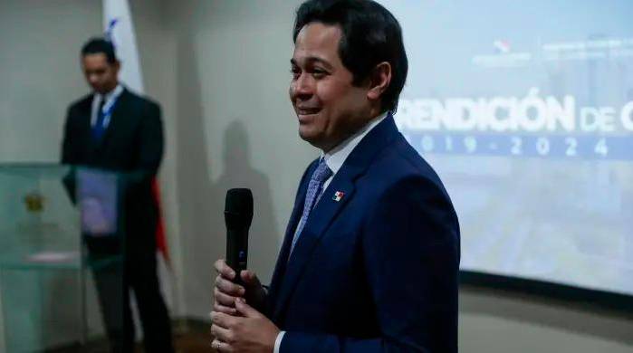 El exdirector de la DGI rechaza haber beneficiado ilegalmente a una empresa con acuerdos tributarios.