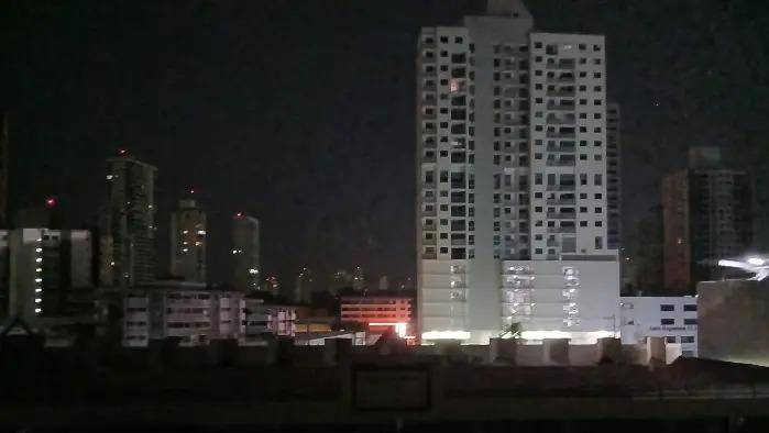 Falla en la termoeléctrica de Gatún provoca apagón en varias zonas del país