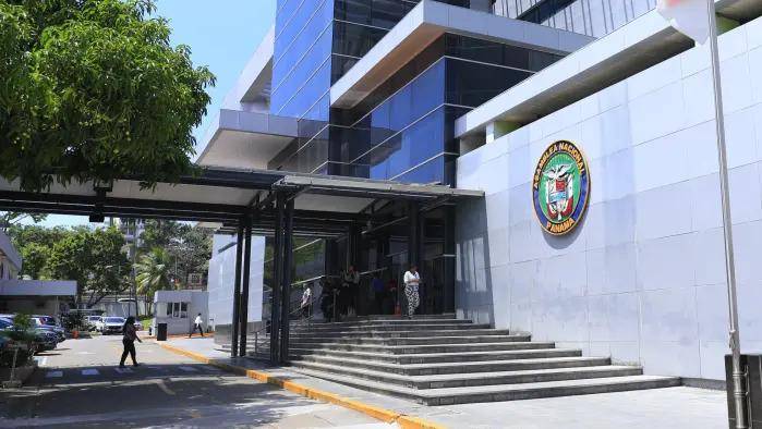 Las recomendaciones incluyen fortalecer fondos para el ITSE, el Instituto Oncológico Nacional y proyectos del Minsa, antes de la aprobación final del presupuesto a fin de mes.