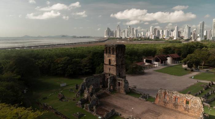 Cuando el traslado de la ciudad de Panamá se convirtió en ley