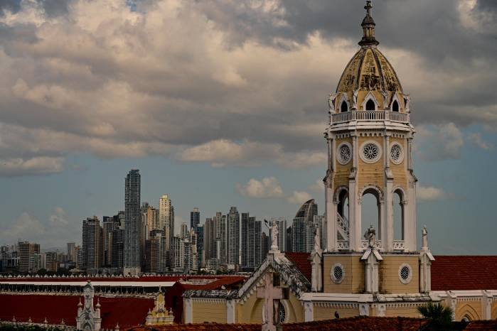 En Panamá, hasta abril, había un total de 2,3 millones personas con referencias de crédito.