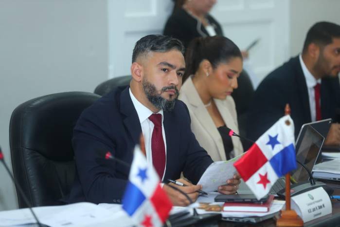 El diputado Luis Duque