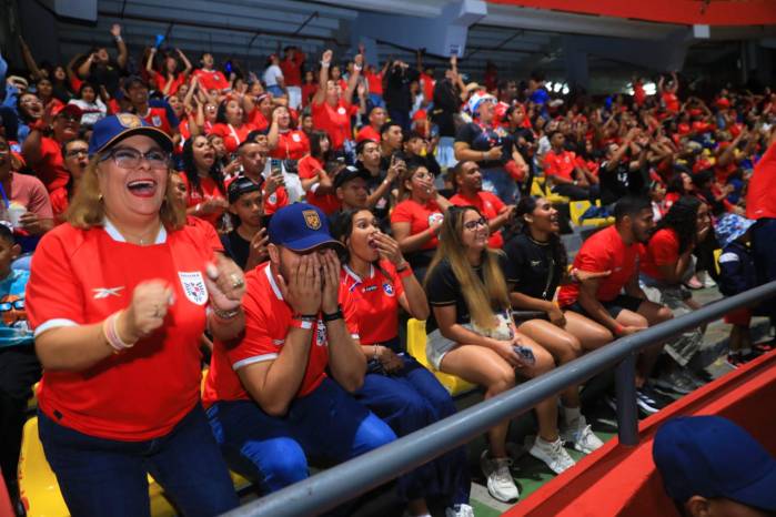 Los funcionarios públicos contarán con cuatro horas previas al partido para organizarse y sintonizar el juego mundialista.