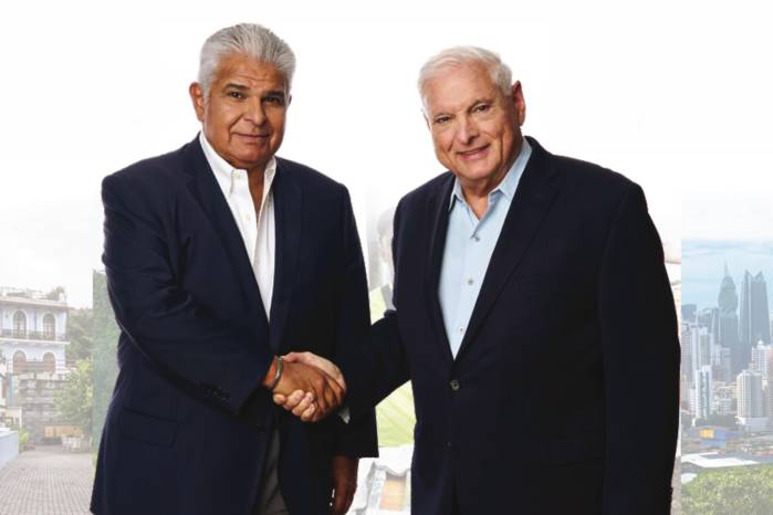 El presidente José Raúl Mulino junto al exmandatario Ricardo Martinelli