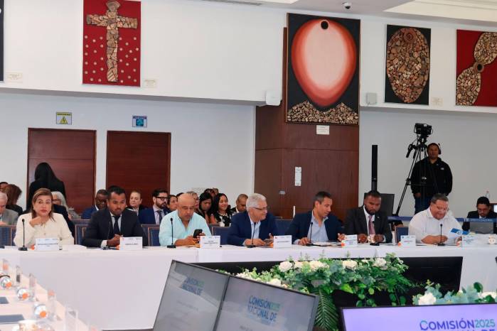 Voceros de los partidos políticos defendieron su propuesta sobre el sistema de cociente, medio cociente y residuo.