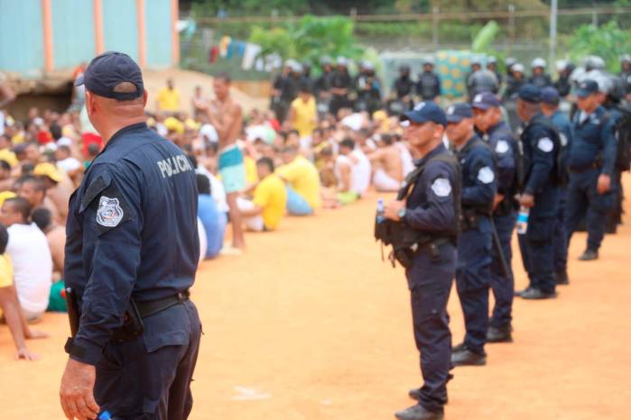 La Joyita permanece bajo escrutinio mientras fiscales y organismos de seguridad reconstruyen la secuencia de hechos que precedió a la fuga.