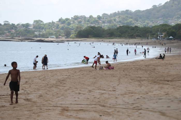 Playa Veracruz, lugar de esparcimiento familiar este Domingo de Resurrección.
