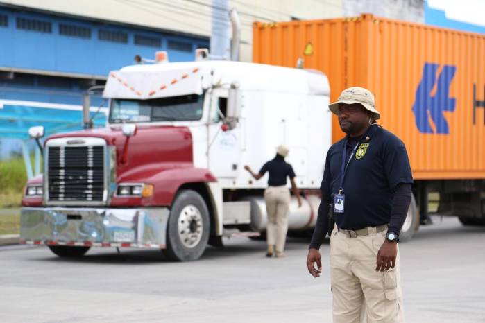 La Autoridad Nacional de Aduanas refuerza la trazabilidad y el control de los regímenes aduaneros en las zonas francas del país.