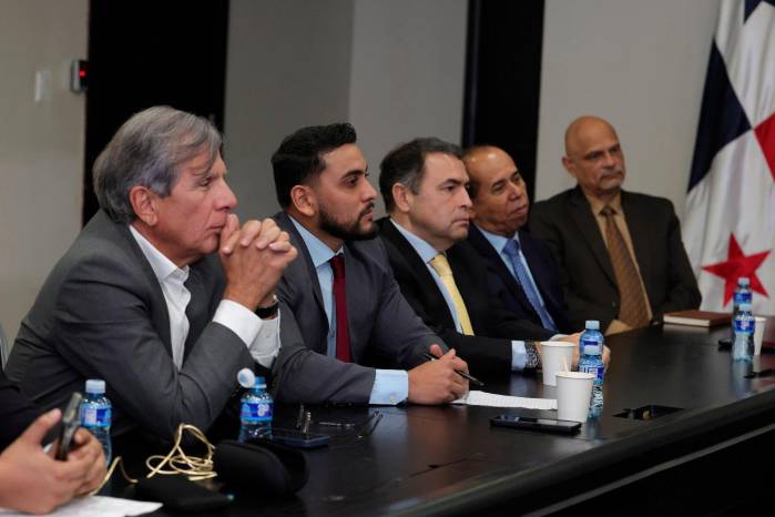 Los jefes de bancada conocieron los cambios propuestos al Código Electoral y la reconfiguración de los circuitos electorales.