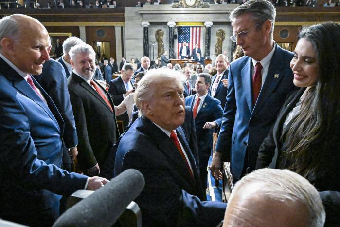 El presidente de Estados Unidos Donald Trump, al abandonar el recinto del Congreso.