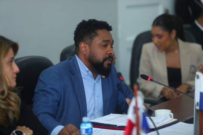El diputado suplente Kevin Carrillo.