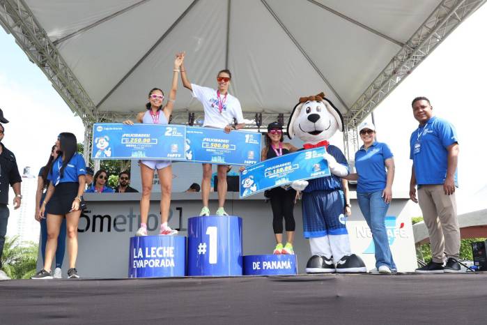 La Media Maratón Istar Pty se tomó la Cinta Costera con 2,500 corredores.