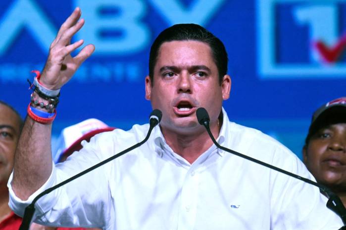 Hasta el momento de redactar esta información el también excandidato presidencial por el Partido Revolucionario Democrático no había reaccionado a la información.