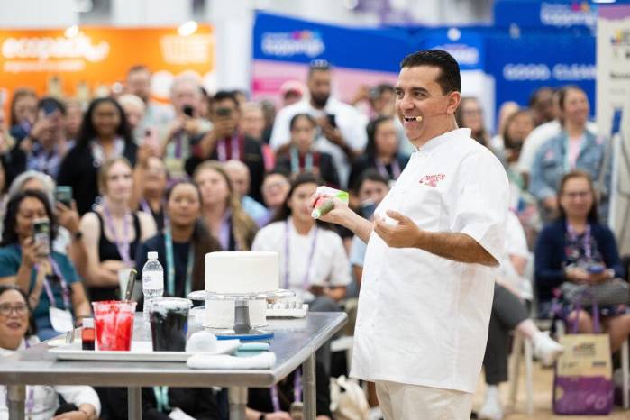 Buddy Valastro, pastelero y empresario italo-estadounidense conocido por su serie de televisión de realidad Cake Boss.