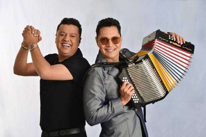 Los exponente del vallenato Rafael Santos y Martín Elías Jr.