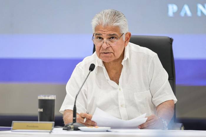 El presidente José Raúl Mulino destacó la importancia de mantener vivas las tradiciones culturales, al tiempo que hizo un llamado a la prudencia.