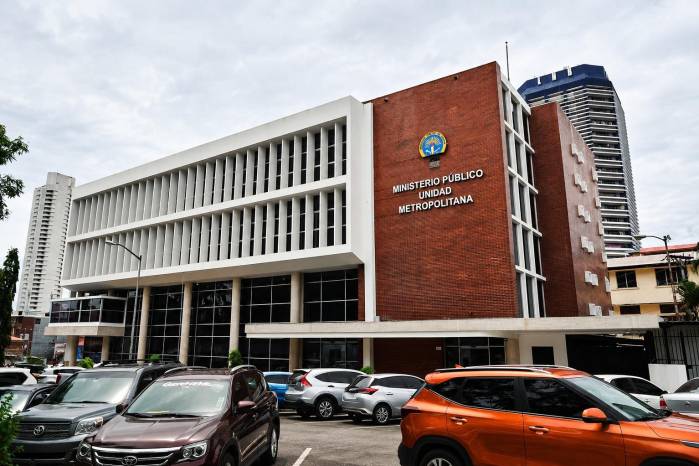 La Fiscalía sostiene que cerca de 160 operaciones no autorizadas permitieron movilizar aproximadamente $261 mil desde una cuenta de la expresentadora.