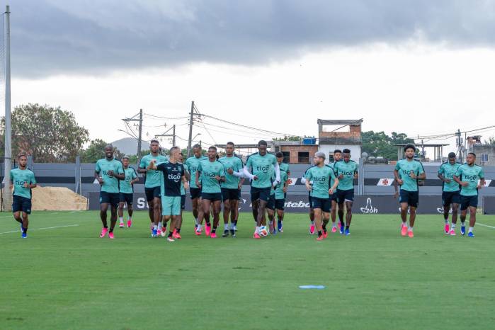 La selección de Panamá durante un entrenamiento.