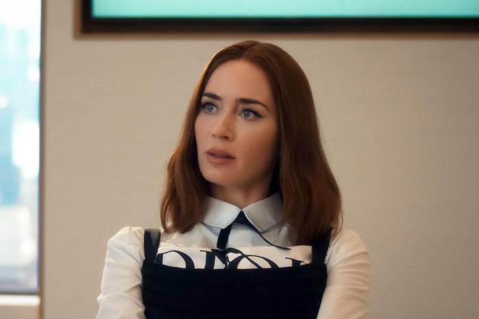 En la película, el personaje de Emily Blunt ahora trabaja para la casa Dior.