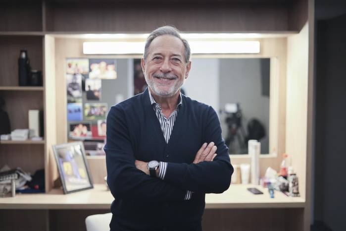 Ante la pregunta de EFE sobre cuáles son sus cuentas pendientes en la actuación, señaló que Desde el jardín es un “sueño cumplido”.