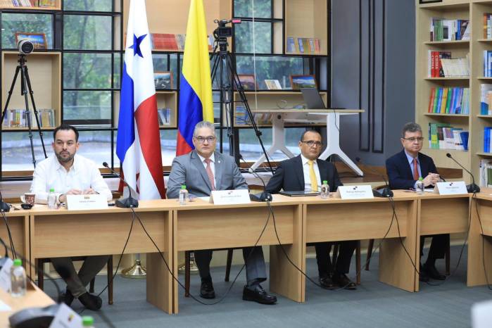 Panamá y Colombia avanzan en la actualización de la interconexión eléctrica binacional.