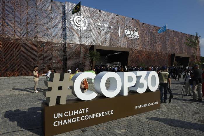 La trigésima cumbre climática de la ONU empieza oficialmente este lunes en la ciudad de Belém, en la Amazonía brasileña, con una larga lista de tareas pendientes y la misión de poner freno a la creciente ola de negacionismo.
