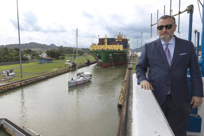 Cruz había afirmado entonces durante una audiencia en el Senado que el Canal de Panamá es vital para la seguridad nacional de Estados Unidos.