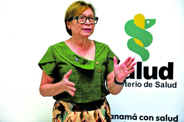 Jefa nacional de la sección de salud sexual y reproductiva del Ministerio de Salud, Geneva Mireya González.