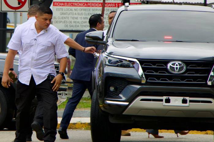 Fiscalía rastrea patrimonio del entorno de la rectora de la Unachi