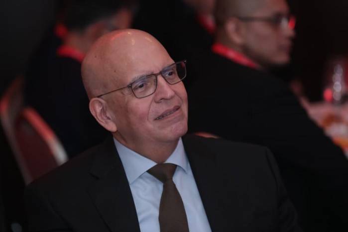 El embajador de Perú en Panamá, Mario Juvenal López Chávarri.