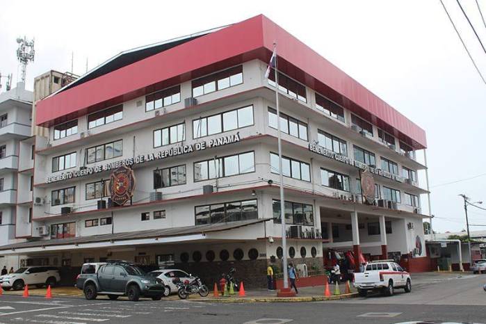 Una de las sedes de los bomberos, ubicada en la ciudad capital.