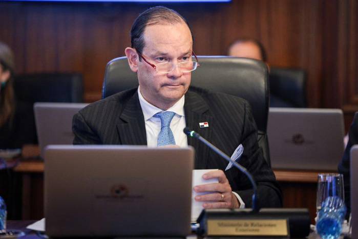 Javier Martínez Acha, canciller de Panamá