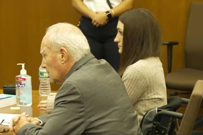 Una audiencia fijada para el 29 de septiembre podría definir si Lindsay Clancy enfrentará un segundo juicio por la muerte de sus tres hijos.