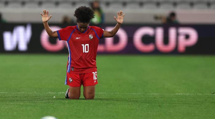 La propia futbolista, de 26 años, lanzó un comunicado en el que vuelve a recalcar la situación en la que se encuentra el fútbol femenino.