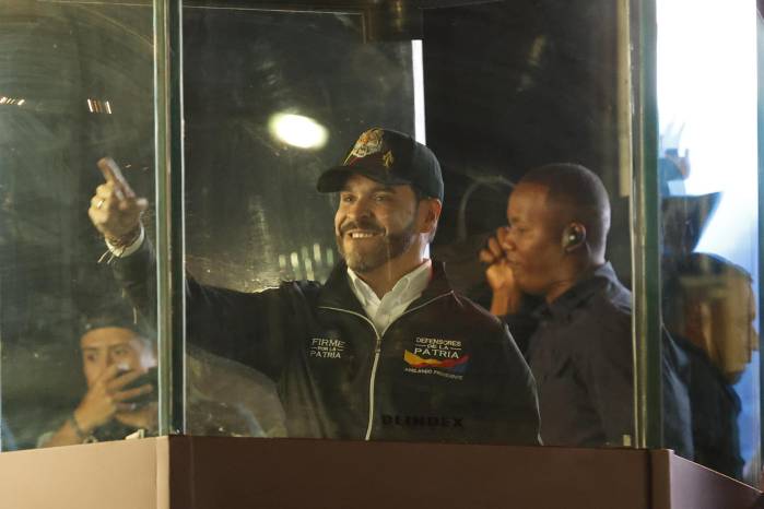 Abelardo De la Espriella celebró su victoria en la primera vuelta tras obtener el 43,73% de los sufragios.