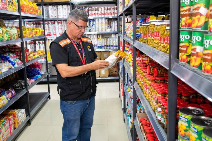 La Acodeco ha inspeccionado 1,345 agentes económicos en lo que va del año y ha detectado 8,652 productos vencidos, los cuales fueron retirados de la venta para evitar que llegaran a los consumidores.