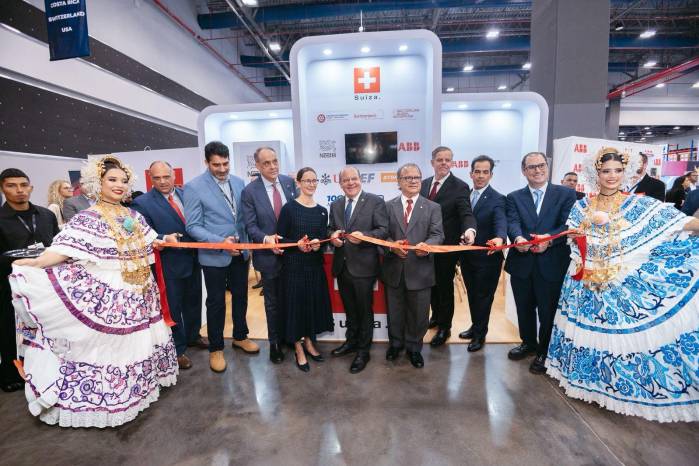 Pabellón de la Cámara de Comercio Suizo-Panameña en la Expocomer 2026.