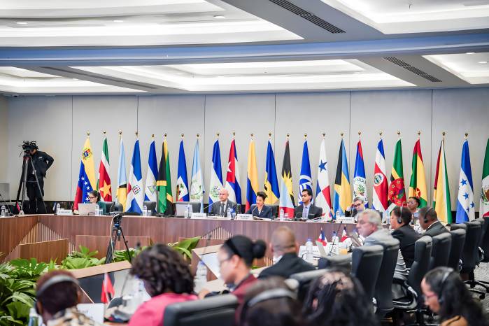 La reunión de la AEC se sostuvo este sábado en el Hotel Sheraton.