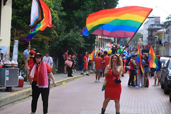 La marcha se realizó este sábado 27 de junio.