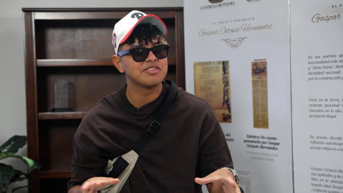 Creador de contenido Yender Fuentes, conocido como Yen Video.