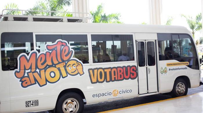 Valencia indicó que a través de ese tour se le enseñará al votante en un breve tiempo las herramientas digitales para conocer a los candidatos a diputado.