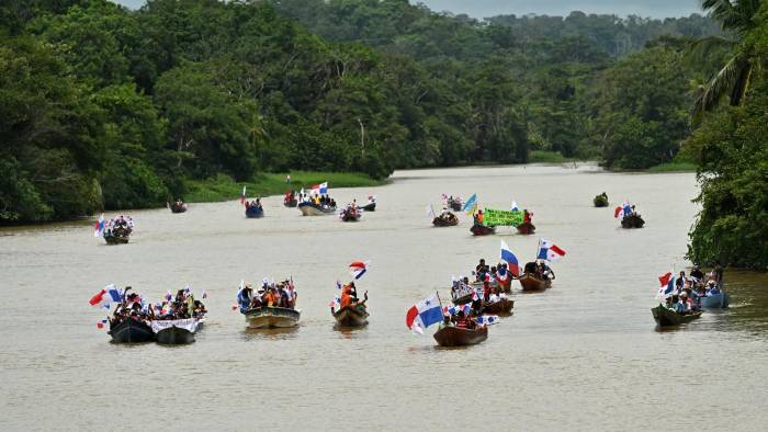 Protestas en río Indio.