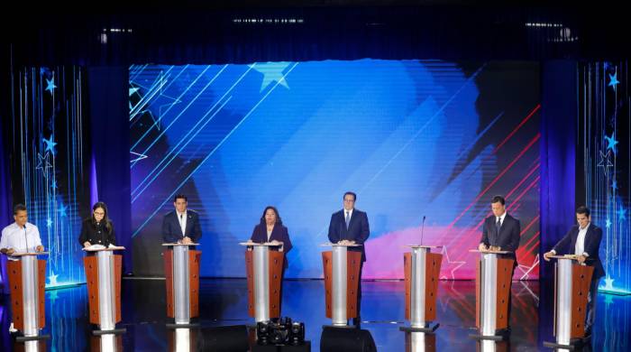 En el primer debate estuvieron siete de los ocho candidatos presidenciales.