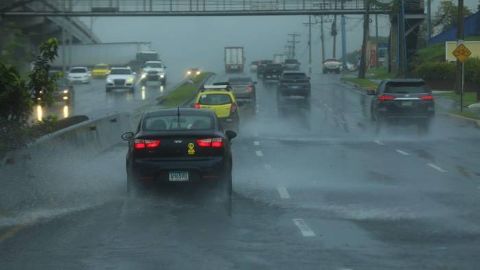 Las lluvias se han mantenido dispersas en varios puntos del país.